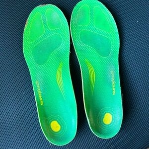 Superfeet insoles size d cut to women’s size 9 running shoe